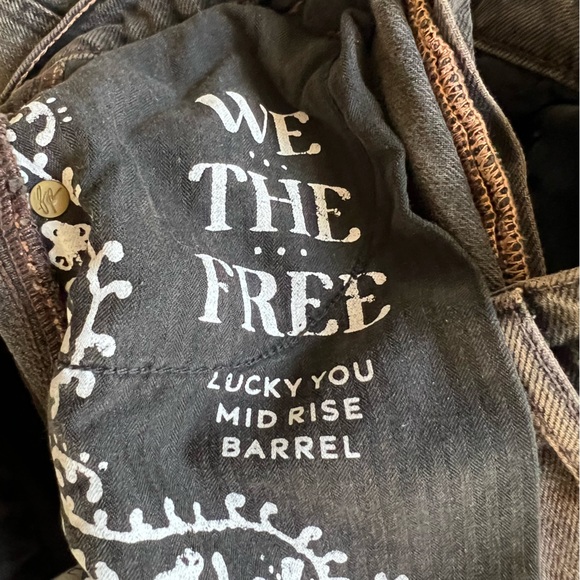 We The Free Barrel Jeans Lucky You Mid Rise Size 26 - Picture 6 of 10